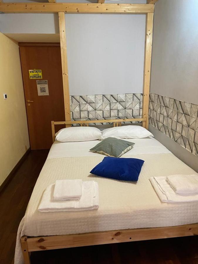 Locami Holiday&Rooms Suite Jolanda CTA Eksteriør billede